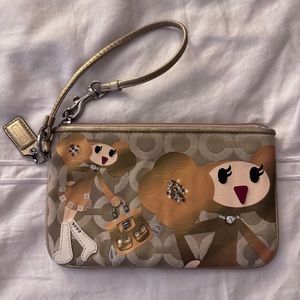 Coach Poppy Chan Goldy Wristlet